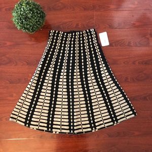 NWT Hera Collection A-line Knit Skirt |  Med